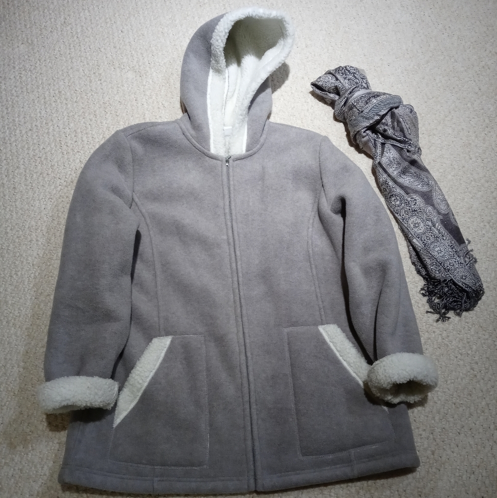 Ladies Jacket - Picture 1 of 4